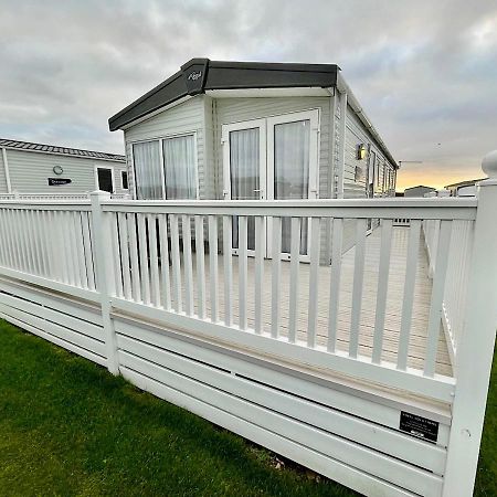 Luxury 3 Bedroom Caravan Between Perranporth And Newquay, Cornwall Ньюкі Екстер'єр фото